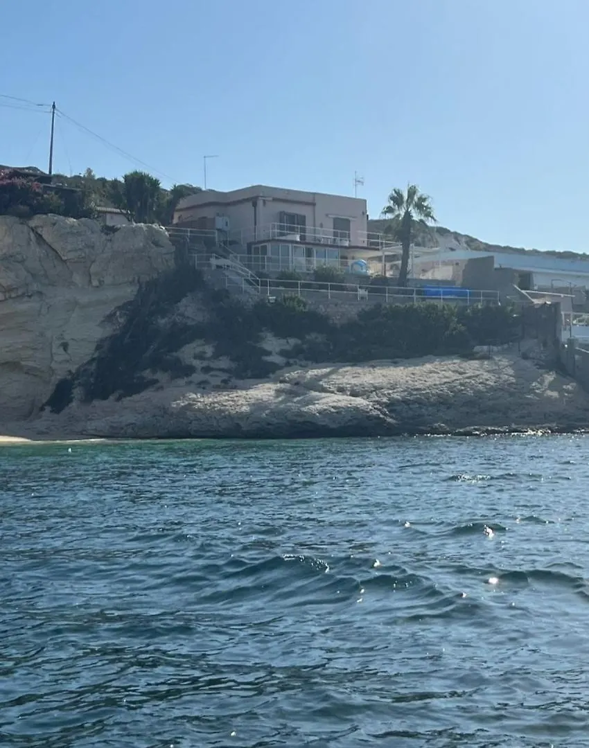 Villa Rosa SantʼElia
