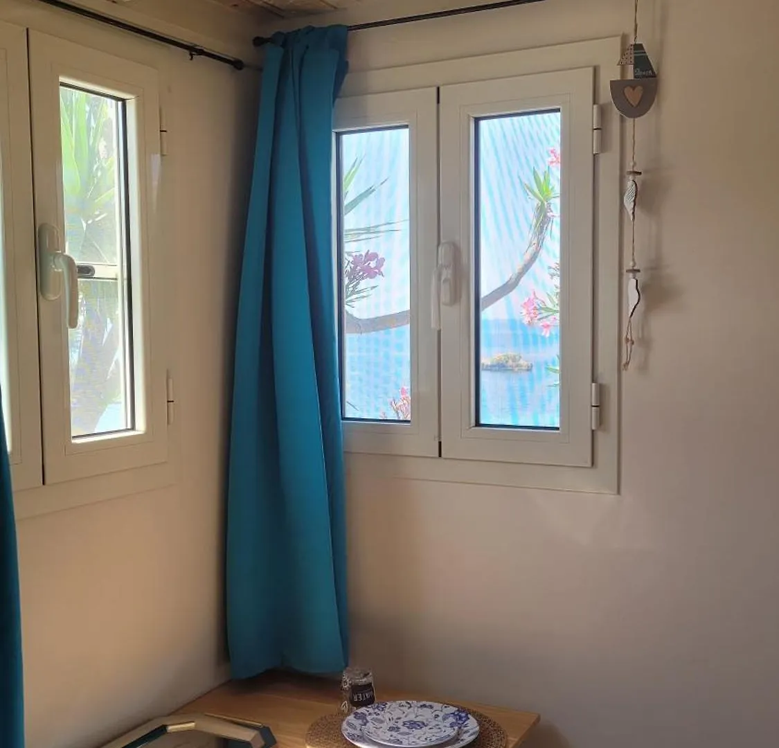 Appartamento Villa Rosa SantʼElia Italia