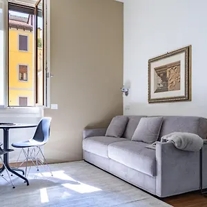 Ariosto Social Club , Mailand Italien